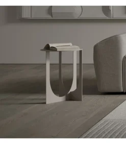 Tavolino Rotondo Di Design In Lamiera