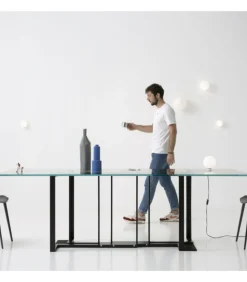 Tavolo Accademia Con Piano Rettangolare.