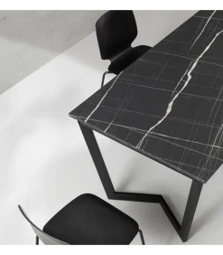 Tavolo Allungabile Da Cucina Moderno Con Piano Laminato E Vetro, Telaio Gambe In Metallo Verniciato.Da 138 E 160 Cm. - Art.Tv144Al