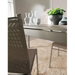 Tavolo Allungabile Eos, Compatto Ma Senza Rinunce