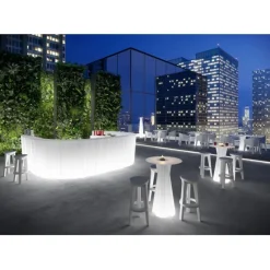 Tavolo Alto Per Bar Frozen Table In Polietilene E Colorato