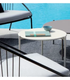 Tavolo Aria Ta Con Piano Rotondo.