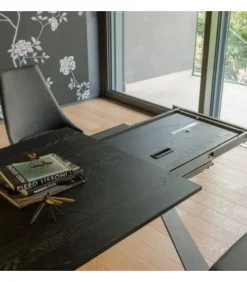 Tavolo Da Pranzo Allungabile Delta At132/160 Di Altacom, Realizzato Interamente In Italia.