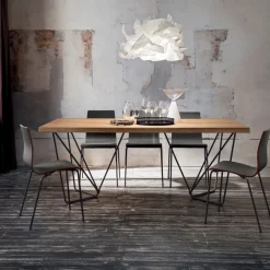 Tavolo Fisso Con Base In Metallo A Traliccio E Piano Laminato O Legno Scortecciato. Nella Lunghezze 170 E 200 Cm X 100 Cm Srt Tv134