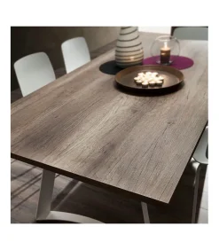 Tavolo Fisso Con Piano In Vari Materiali E Finiture E Base In Metallo. Nelle Misure 170X100 E 200 X 100 Cm