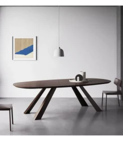 Tavolo Fisso Realizzato In Italia Da Pizzolato, Disponibile In Due Dimensioni, Molti Tipi Di Legno E Moltissimi Colori.