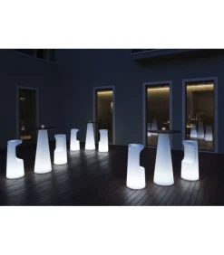 Tavolo Fura Di Plust, In Polietilene Per L'Outdoor, Con Certificazione Catas E 