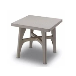 Tavolo Intrecciato 80 Di Scab, Realizzato In Tecnopolimero Resistente A Qualsiasi Temperatura E Agente Atmosferico.