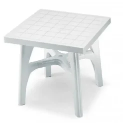 Tavolo Quadromax Di Scab, Realizzato In Italia In Tecnopolimero Per L'Outdoor.