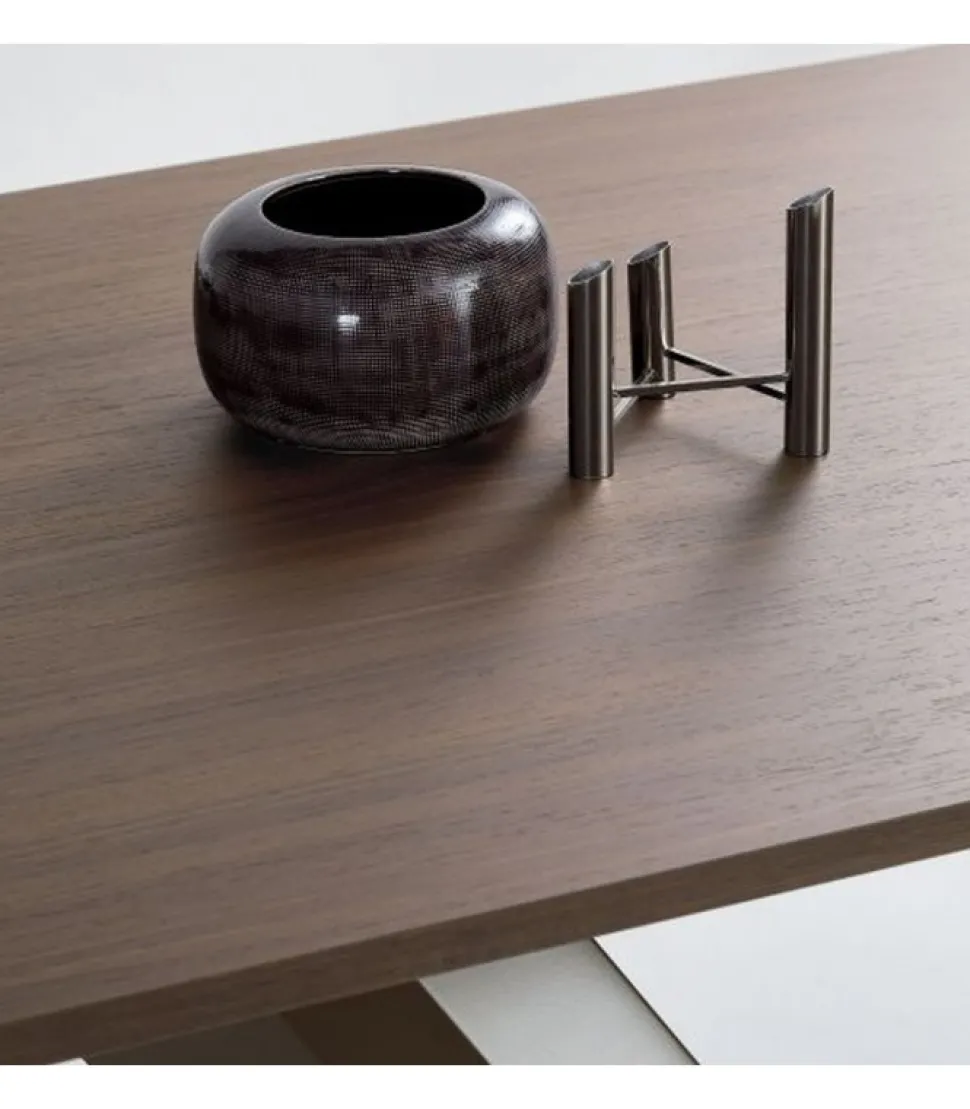 Tavolo Twist Fisso Con Piano Rettangolare.