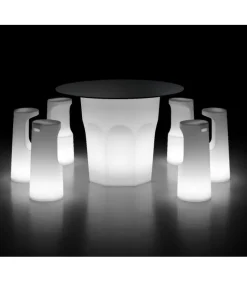 Vaso Arredo In Polietilene Per Outdoor, Accessoriabile Di Luce A Led E Fissaggio A Terra.