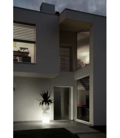 Vaso Saving Space, Interamente Realizzato In Italia In Polietilene, Da Plust.