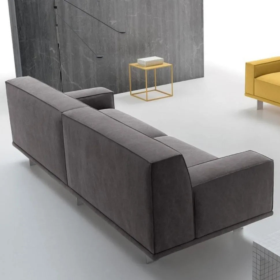 Young, Divano Moderno Versatile Dallo Spirito Green